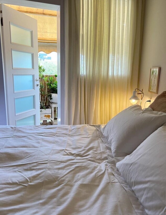 היידור - דלת ומיטה היידור - דלת ומיטה