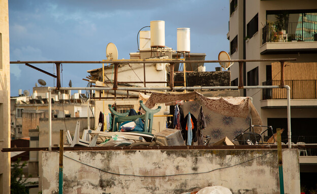 גג בשכונה נווה שאנן בתל אביב (צילום: Olga Mazo, shutterstock)