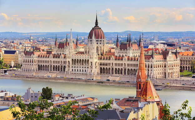 בניין הפרלמנט הונגריה בודפשט (צילום: zijin, shutterstock)