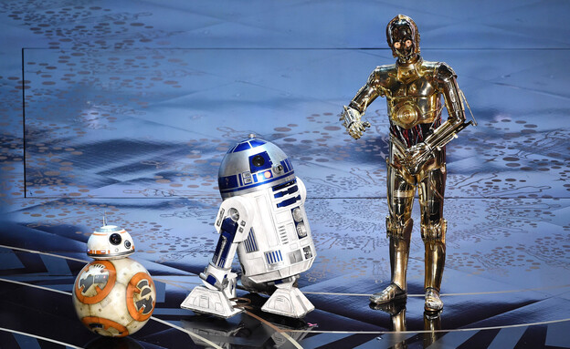 3CPO, R2D2, ו-BB-8 הרובוטים ממלחמת הכוכבים (צילום: Kevin Winter, Getty images)