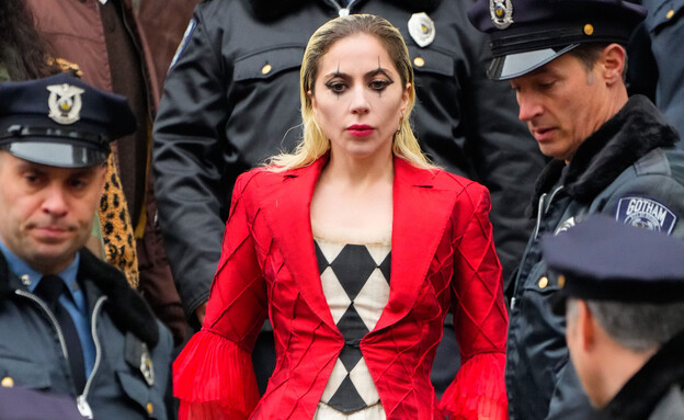 First photos: Lady Gaga as Harley Quinn in the filming…