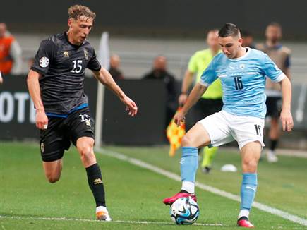 גלוך. לא היה מעורב מספיק (אלן שיבר)