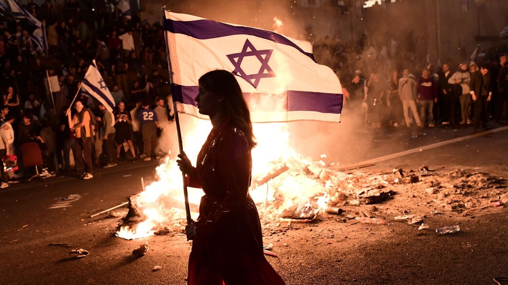 ההפגנה נגד המהפכה המשפטית בתל אביב 