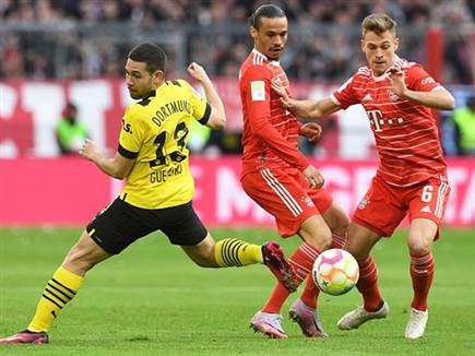 קונצרט בווארי ב-20 הדקות הראשונות (CHRISTOF STACHE/AFP via Getty Images)