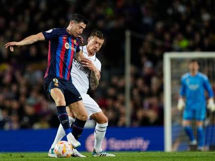 גם אם לבנדובסקי היה רע במשך רוב המשחק (Getty)