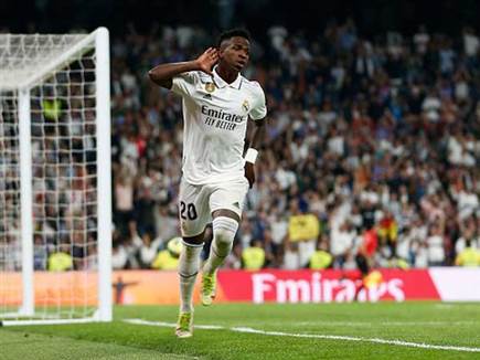 הבלאנקוס חגגו יתרון פעמיים (GETTY)