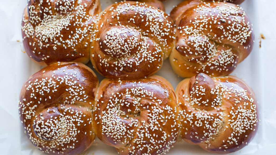 לחמניות קוטג' וזיתים של קרן אגם לחמניות קוטג' וזיתים של קרן אגם