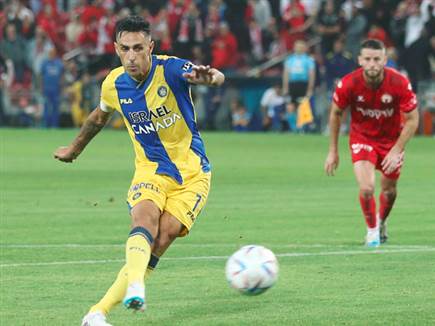 אבל בסוף הגיע הפנדל (צילום: אלן שיבר)