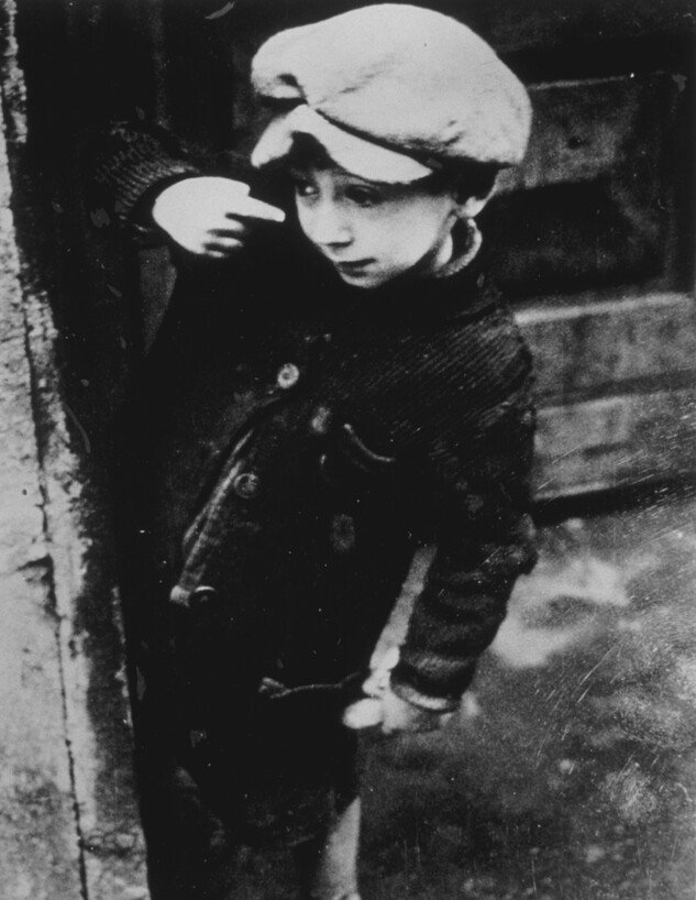 ילד בשואה (צילום: אימג'בנק/GettyImages, getty images)