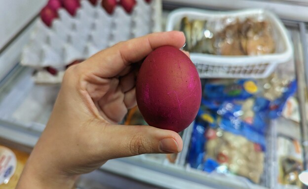חנות אסייתית, Allin’s Kabayan - ביצים סגולות מלוחו (צילום: עידית נרקיס כ"ץ, mako אוכל)