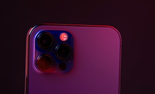 אייפון פרו (צילום: Andrew Will, shutterstock)