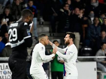 מסי ואמבפה. כמה רמות מעל (Getty)