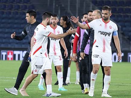 עם הפנים למכבי חיפה (דני מרון)