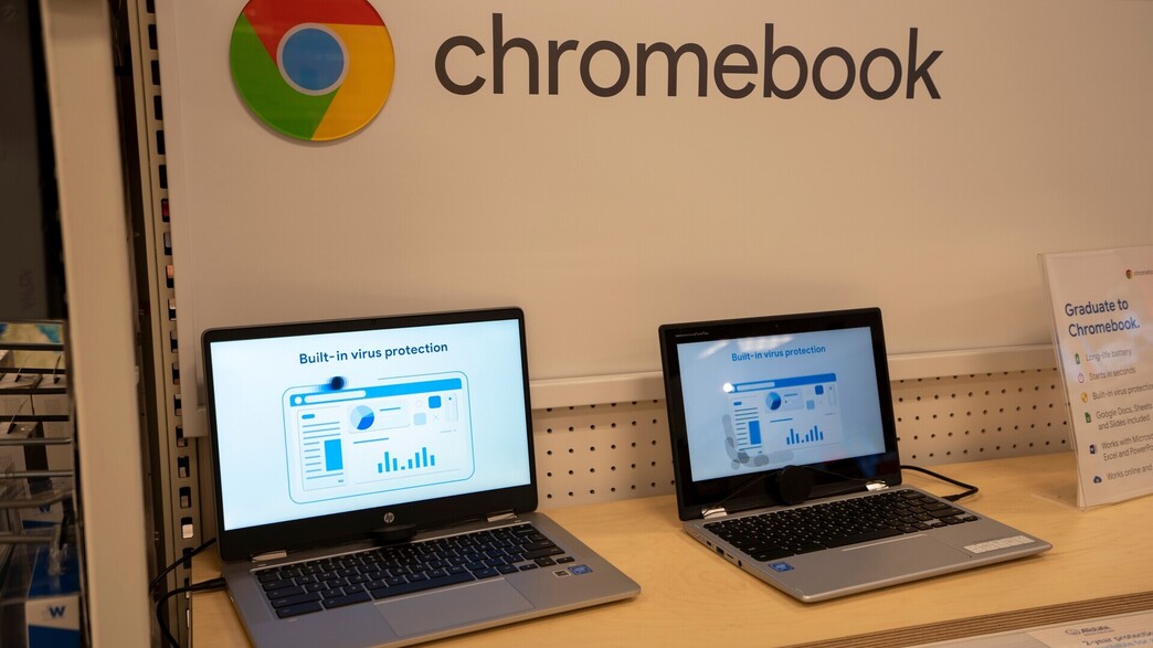 לפטופ של גוגל לפטופ של גוגל