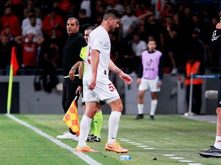 קיבל צהוב שני בתוך 3 דקות (קובי אליהו)