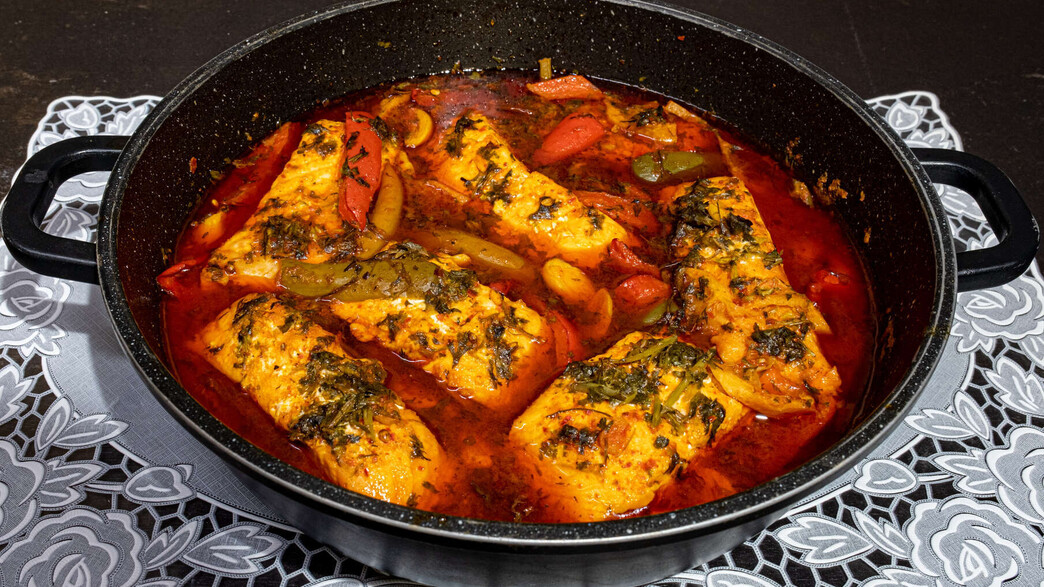 דגים בסגנון מרוקאי משפחת גנון דגים בסגנון מרוקאי משפחת גנון