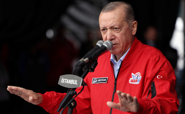 נשיא טורקיה ארדואן שב להופיע בציבור (צילום: reuters)