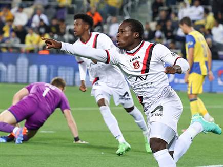 סדריק חגג כבר בפתיחה (דני מרון)