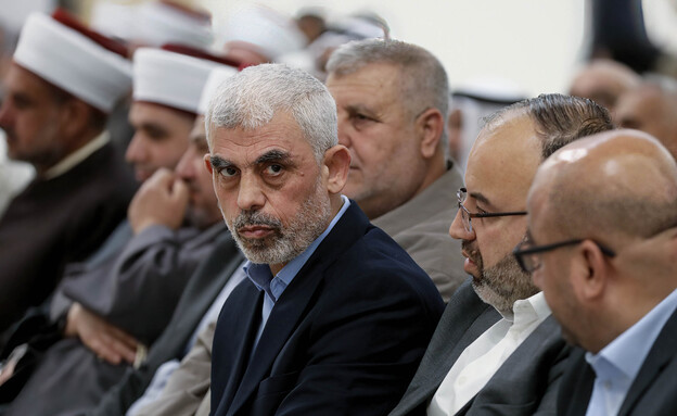 מנהיג חמאס בעזה יחיא סינוואר (צילום: Yousef Masoud/SOPA Images/LightRocket via Getty Images)