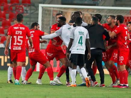 לא בסדר (אלן שיבר)