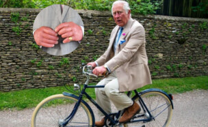 המלך צ'ארלס ו'אצבעות הנקניקיות'  (צילום: Arthur Edwards, Getty Images | צילום מסך מטוויטר)