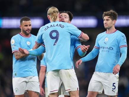 משתפים פעולה (Manchester City/Manchester City FC via Getty Images) (צילום: ספורט 5)