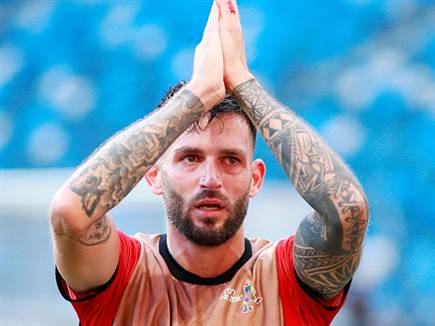 בהופעתו ה-378 (קובי אליהו)