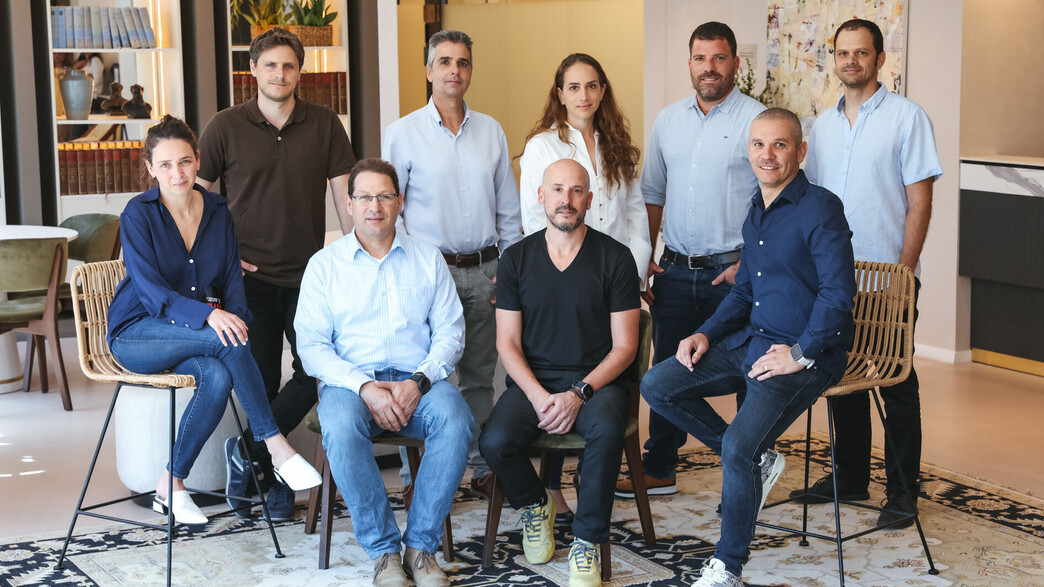 שולחן עגול בנושא "מידע וחדשנות" שת"פ DELL שולחן עגול בנושא "מידע וחדשנות" שת"פ DELL