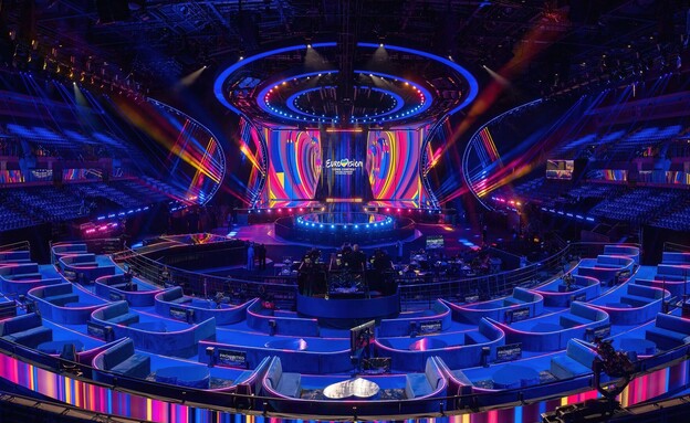 הבמה באירוויזיון 2023 (צילום: Nick Robinson/BBC, צילום מסך eurovision.tv)