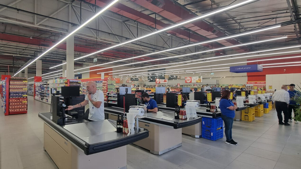 סניף קרפור ברעננה