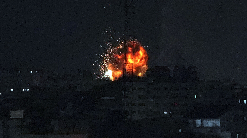 צה"ל תוקף בעזה