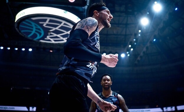 זאק הנקינס (צילום: FIBA PHOTOS)