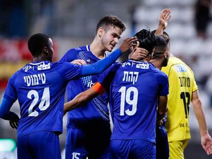 סיימו בצורה חיובית (מאור אלקסלסי) 