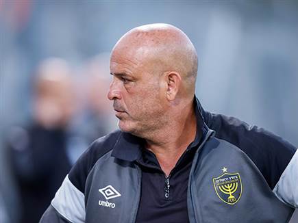 לא הדרך שבה הוא רצה לסיים את ההכנה לגמר. אבוקסיס (מאור אלקסלסי)