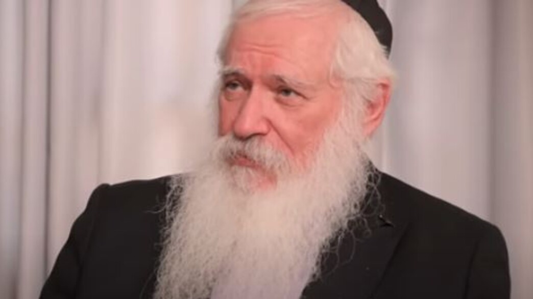 הרב מאניס - רגע של חכמה הרב מאניס - רגע של חכמה