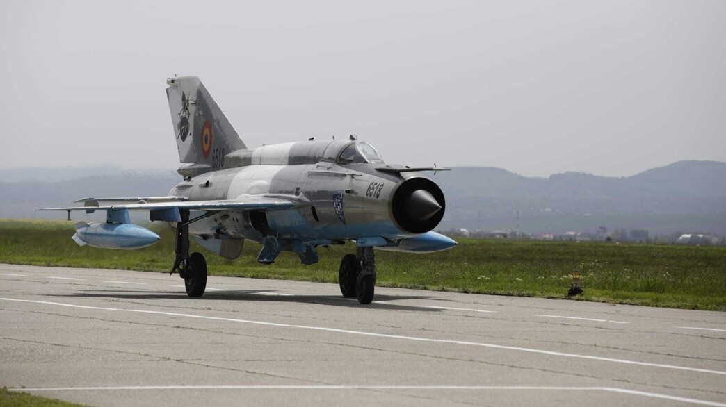 מטוס הקרב (צילום: mapn.ro)
