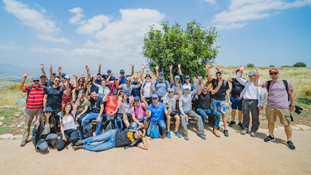 צוות נאוגיימס צוות נאוגיימס