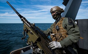 הכוח הימי הזר (צילום: JONATHAN NACKSTRAND/AFP )