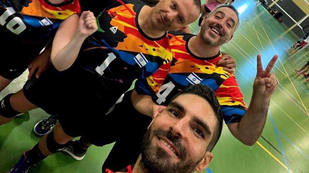 כדורעף גאה תל אביב גיא דלאל כדורעף גאה תל אביב גיא דלאל