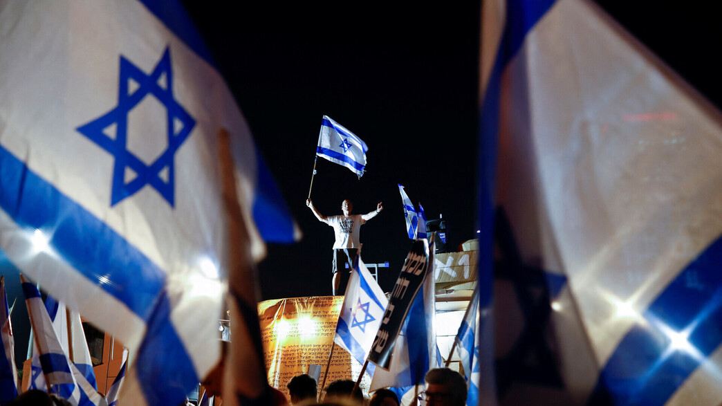 צעדה נגד המפלגות החרדיות בבני ברק