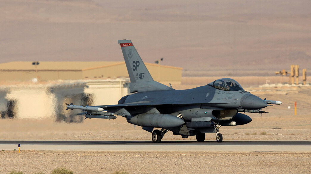 מטוס F16 אמריקאי מטוס F16 אמריקאי