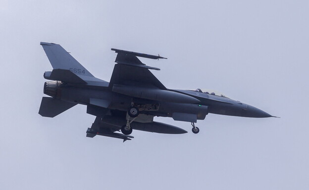 מטוס F16, ארכיון (צילום: רויטרס)