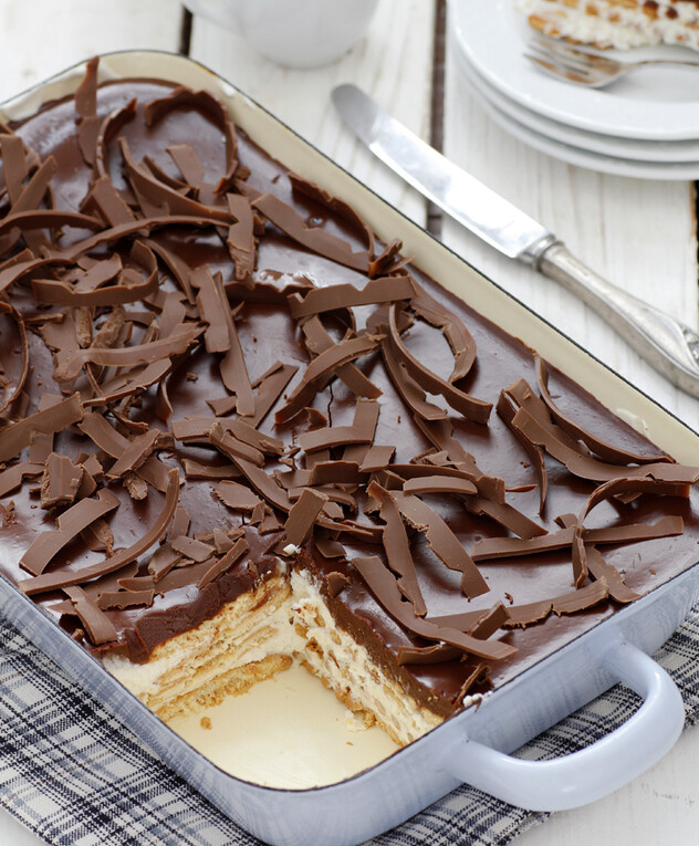 עוגת ביסקוויטים גבינה ושוקולד