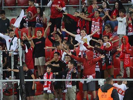 זכו לראות את הצעירים. אוהדי ב"ש (ברני ארדוב)