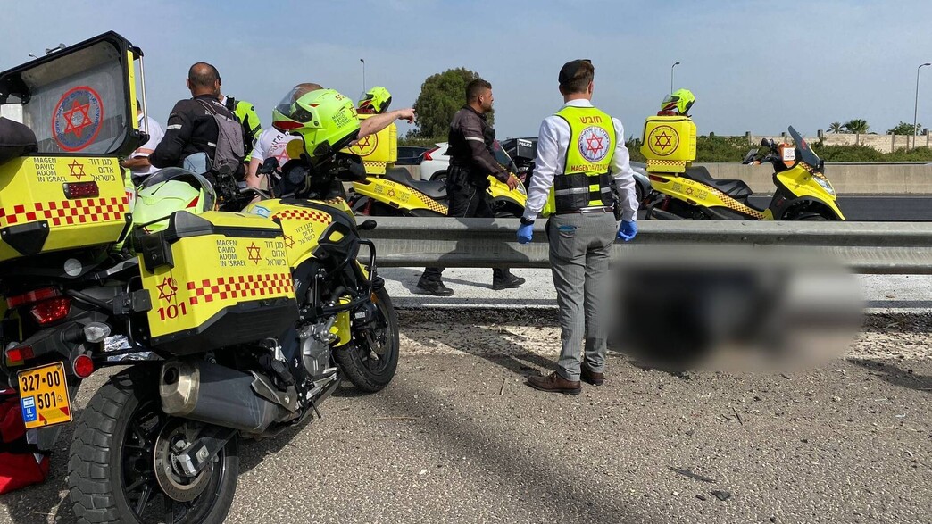 תאונת אופנוע בכביש 4 תאונת אופנוע בכביש 4