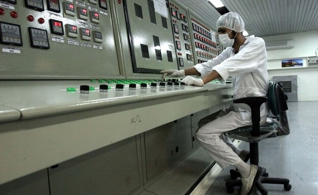 מתקני הגרעין באיראן (צילום: AP)