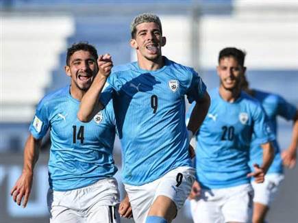 והוא השלים את העבודה עם יצירת אומנות. תורג'מן (GETTY)