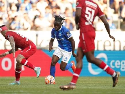 בזמן שגנק ואנטוורפן עדיין נאבקו (Joris Verwijst/BSR Agency/Getty Images)