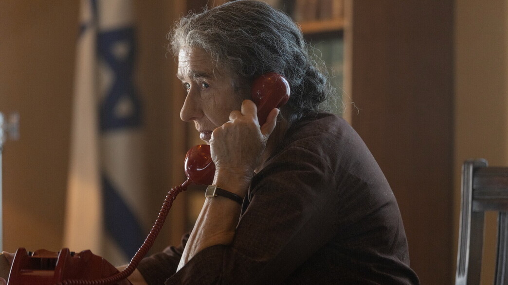 הלן מירן בסרט "גולדה" בבימויו של גיא נתיב