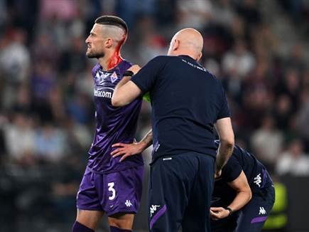 חמור (Thomas Eisenhuth - UEFA/UEFA via Getty Images) (צילום: ספורט 5)